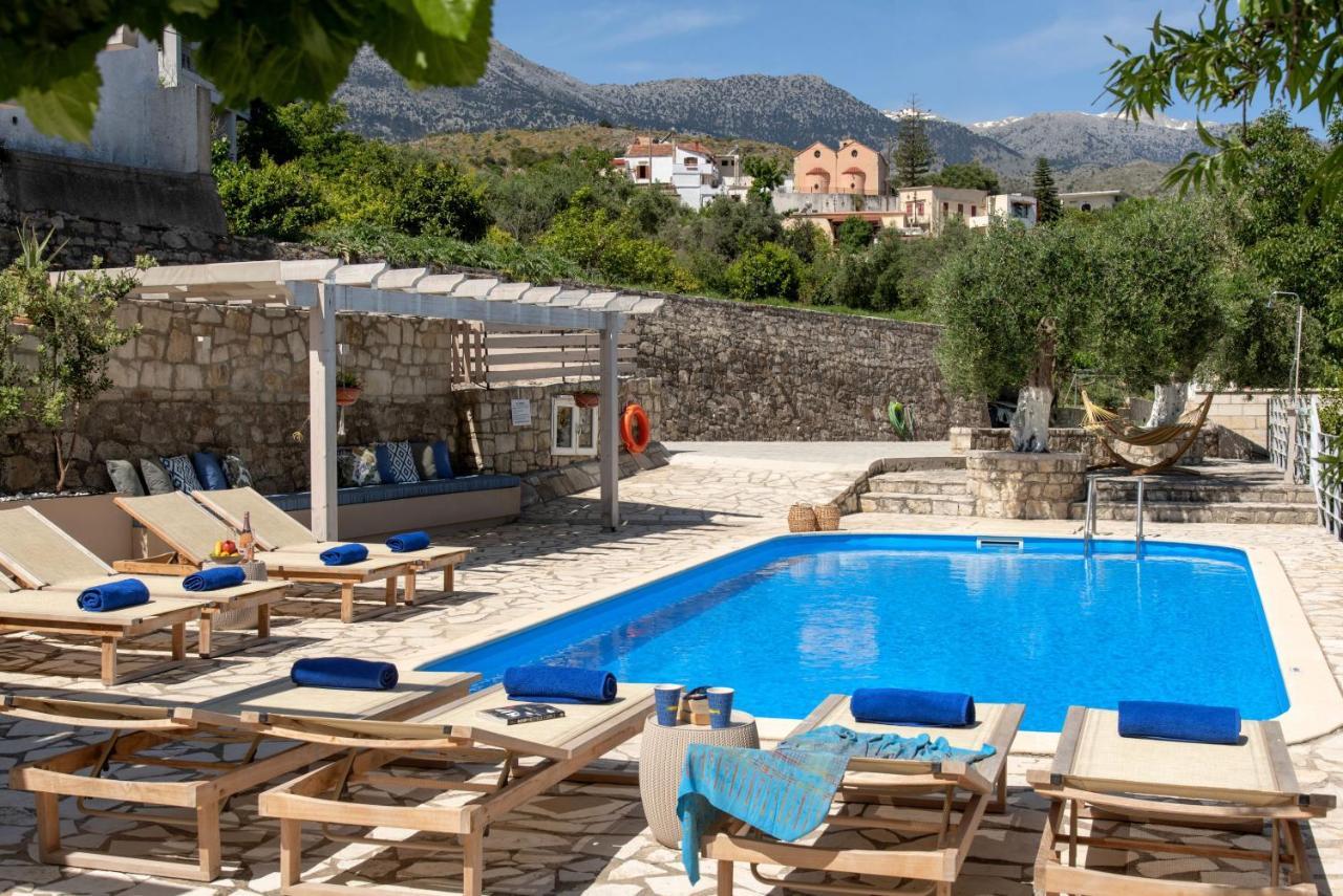Villa Chrysallis With Heated Pool Georgioupoli Bagian luar foto